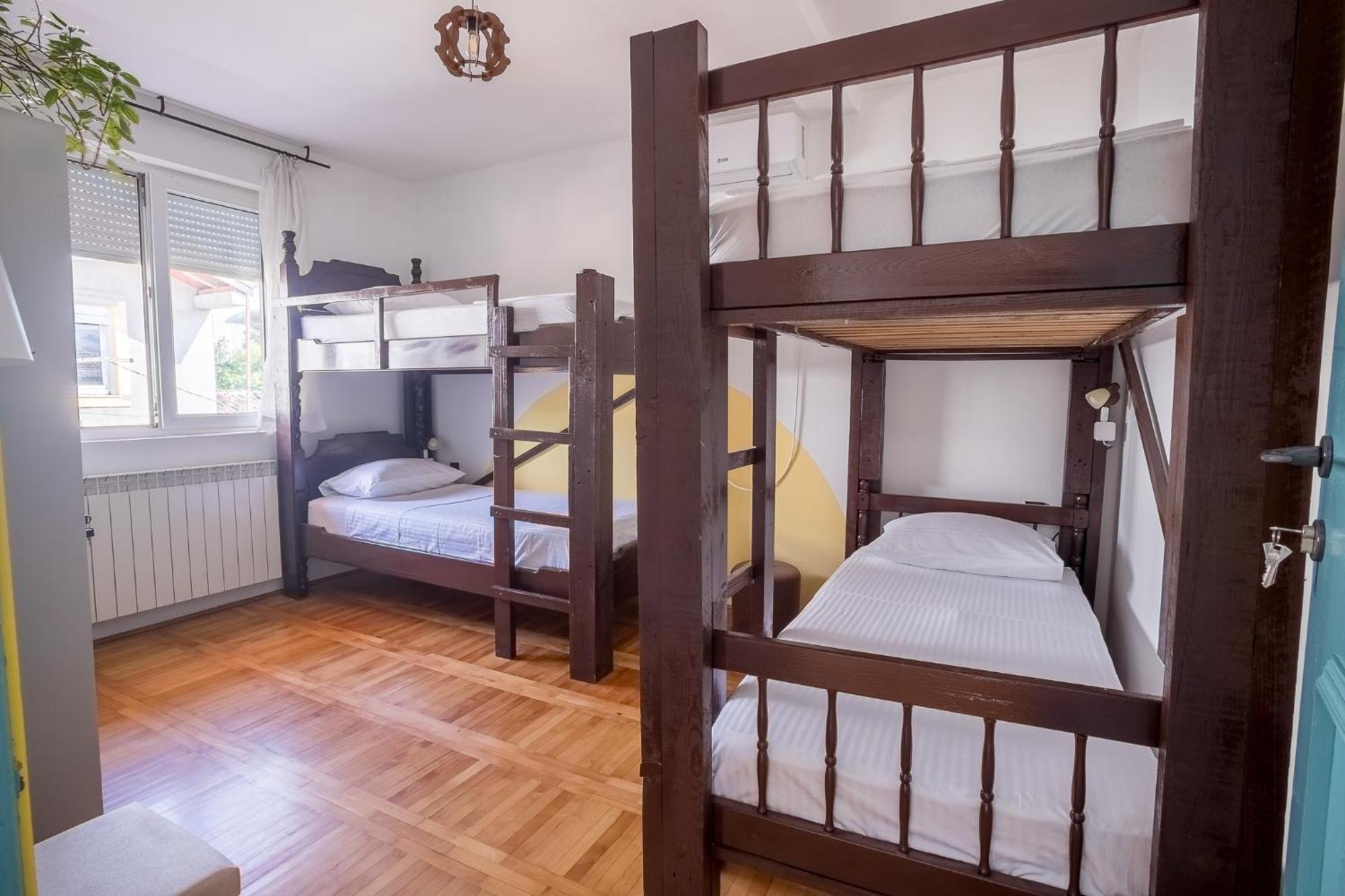 Late Story Apartment พอดโกริกา ภายนอก รูปภาพ