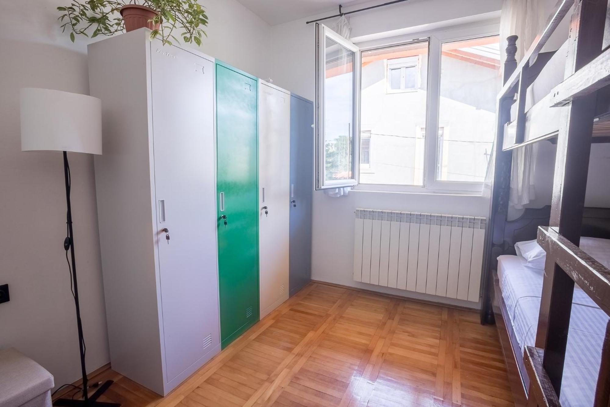 Late Story Apartment พอดโกริกา ภายนอก รูปภาพ